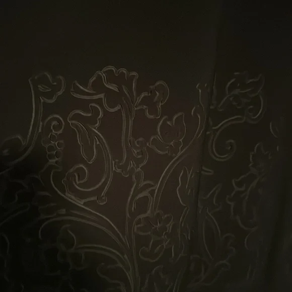 Vera Wang Size 12 black Cocktail Dress with Embellished detailed print in Fabric - Picture 5 of 13